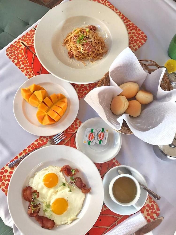 Hotel Mont Joli كاب هايتي المظهر الخارجي الصورة